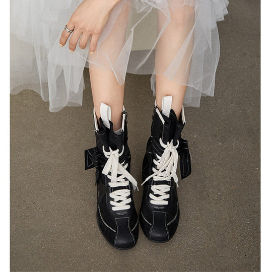 Damen modische Freizeitstiefel mit stylishen Schnürdetails und hohem Komfort EB