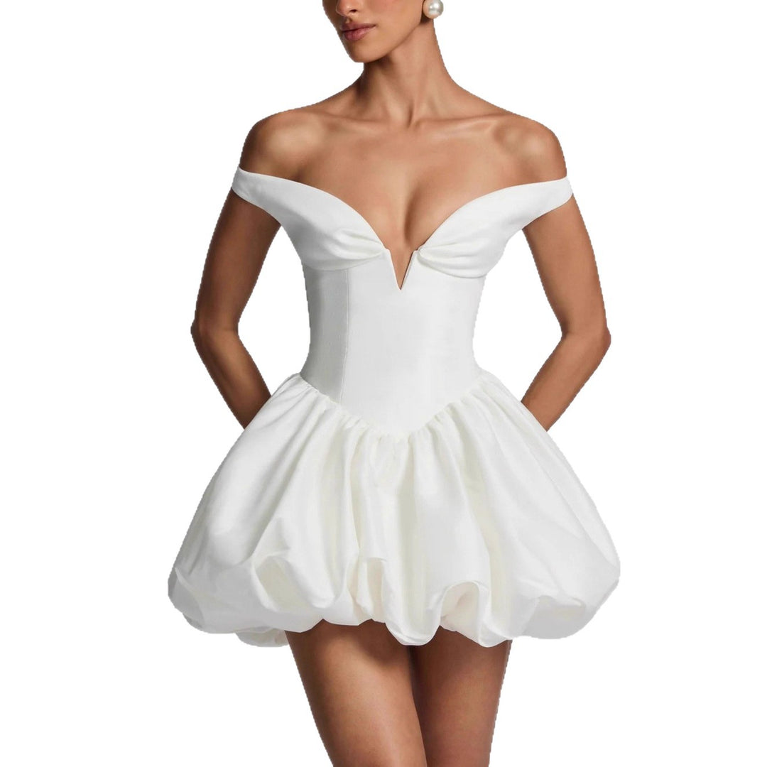 Damen Elegantes Ballkleid mit schulterfreiem Ausschnitt und voluminösem Rock EB