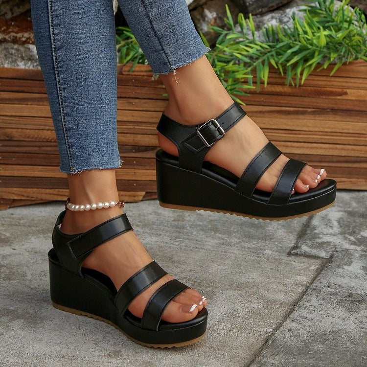 Damen Wedge Sandalen mit verstellbaren Riemen und komfortablem Fußbett EB