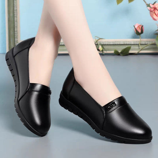 Damen Bequeme Slipper mit rutschfester Sohle und schlichtem Design EB