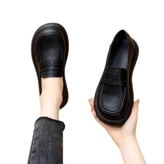 Damen Elegante Mokassins mit geschmeidiger Lederoberfläche und bequemer Passform EB