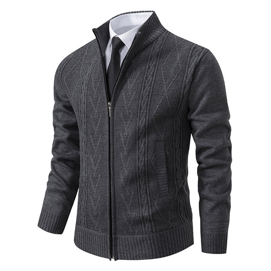 Herren nan gehobene Strickjacke mit erhabenem Zopfmuster und durchgehendem Reißverschluss EB