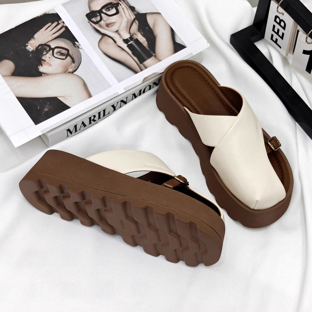 Damen komfortable Plateau-Sandalen mit elegantem Riemchen EB