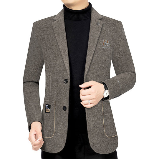 Herren Bouclé-Sakko mit kontrastierendem Satin-Innenfutter und Bruststickerei EB