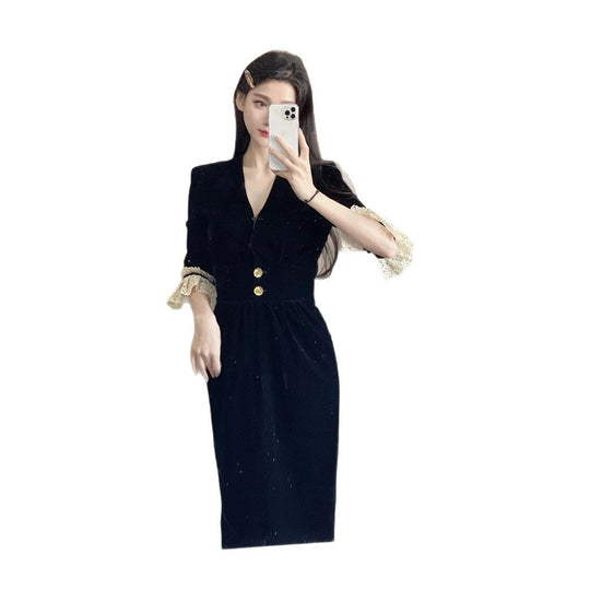Damen elegantes Kleid mit Spitzenärmeln und dekorativen Knöpfen EB