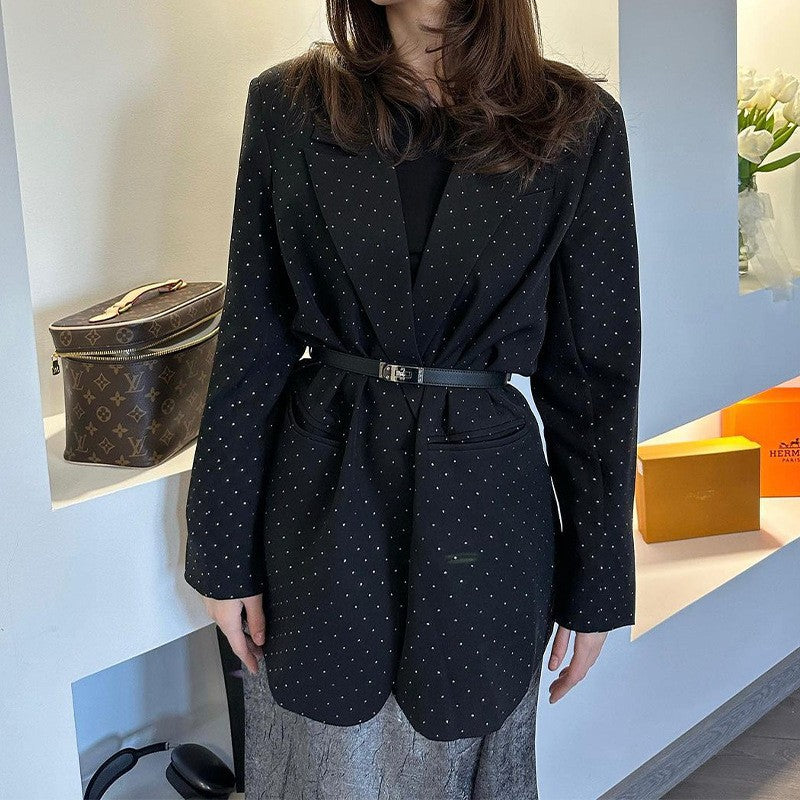 Damen Eleganter Blazer mit tailliertem Schnitt und hochwertigem Stoff EB