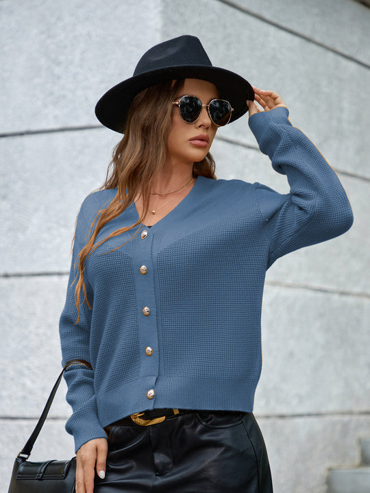 Damen Strickjacke mit Knopfdetails und strukturierter Oberfläche EB