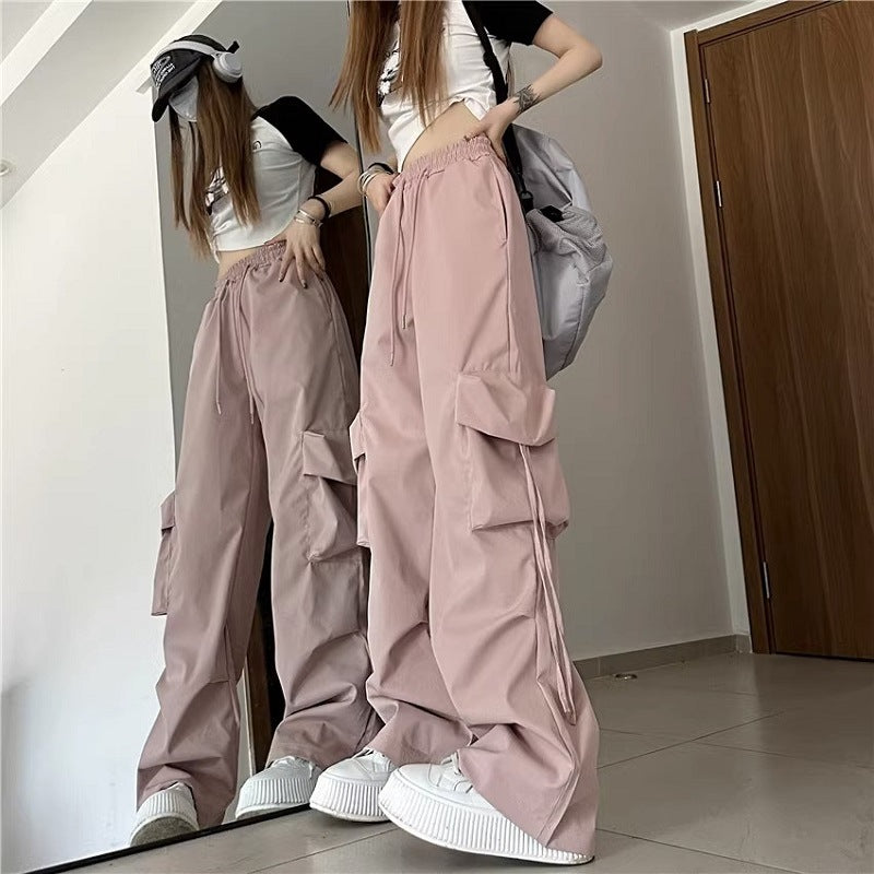 Damen Cargo-Hose im urbanen Stil mit weitem Schnitt und praktischen Seitentaschen EB