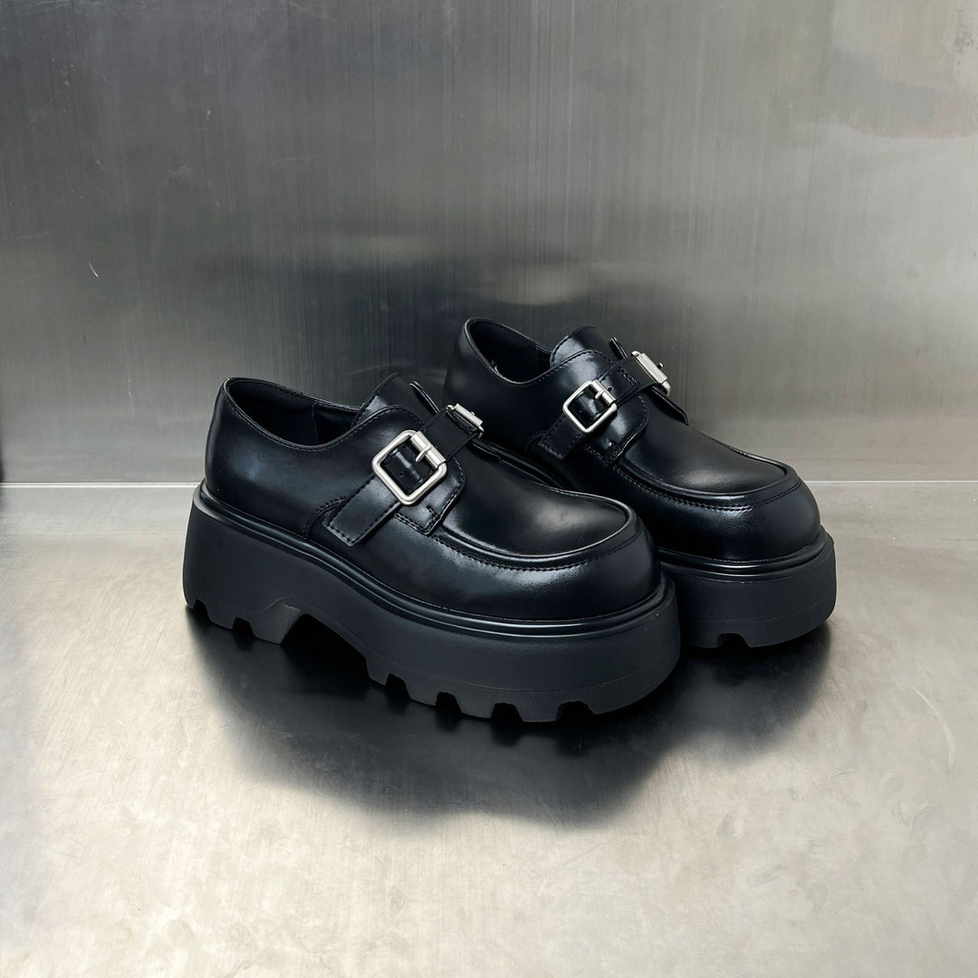 Damen Chunky Mokassins aus hochwertigem Leder mit modischer Schnallenverzierung EB