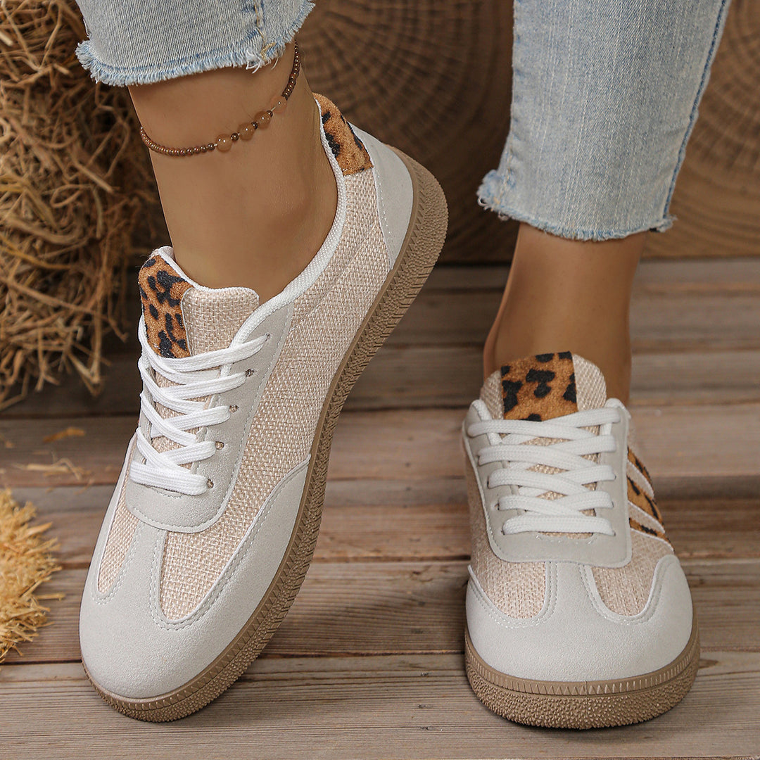 Damen Sneakers im modischen Leo-Design mit komfortabler Sohle EB