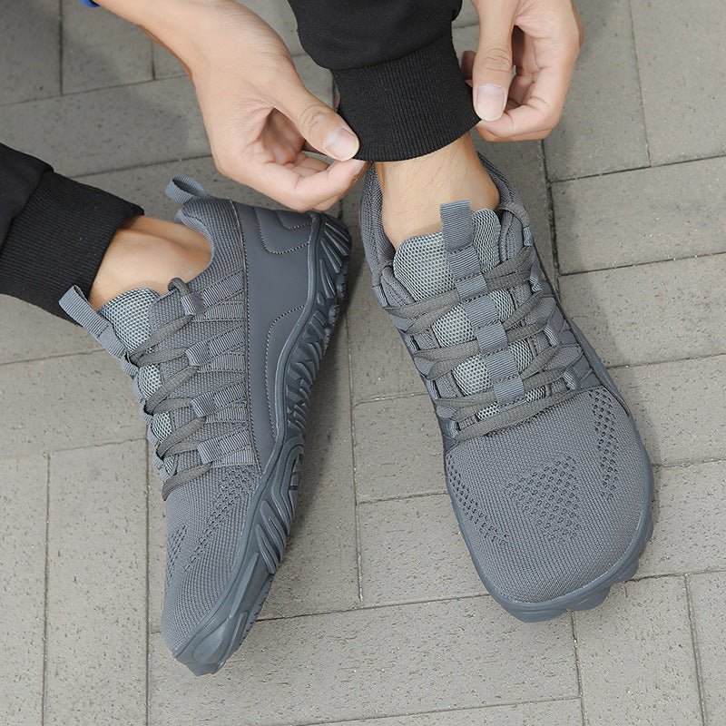 Herren leichte Outdoor-Trailrunning-Sneaker mit atmungsaktivem Strickoberteil, verstärkter Zehenkappe und griffiger Offroad-Laufsohle EB