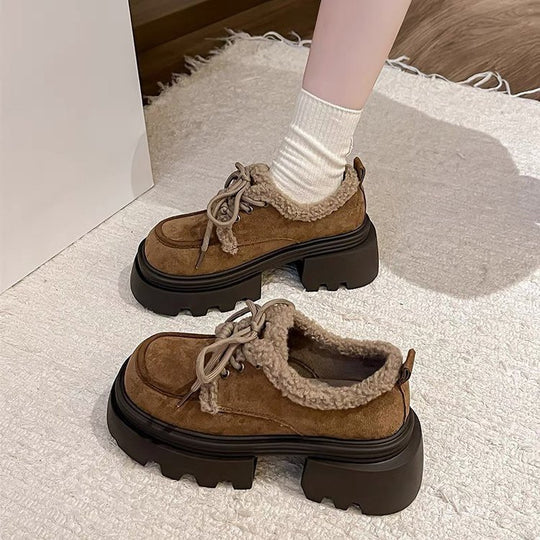 Damen Komfortable Sneakers mit flauschiger Kragen EB
