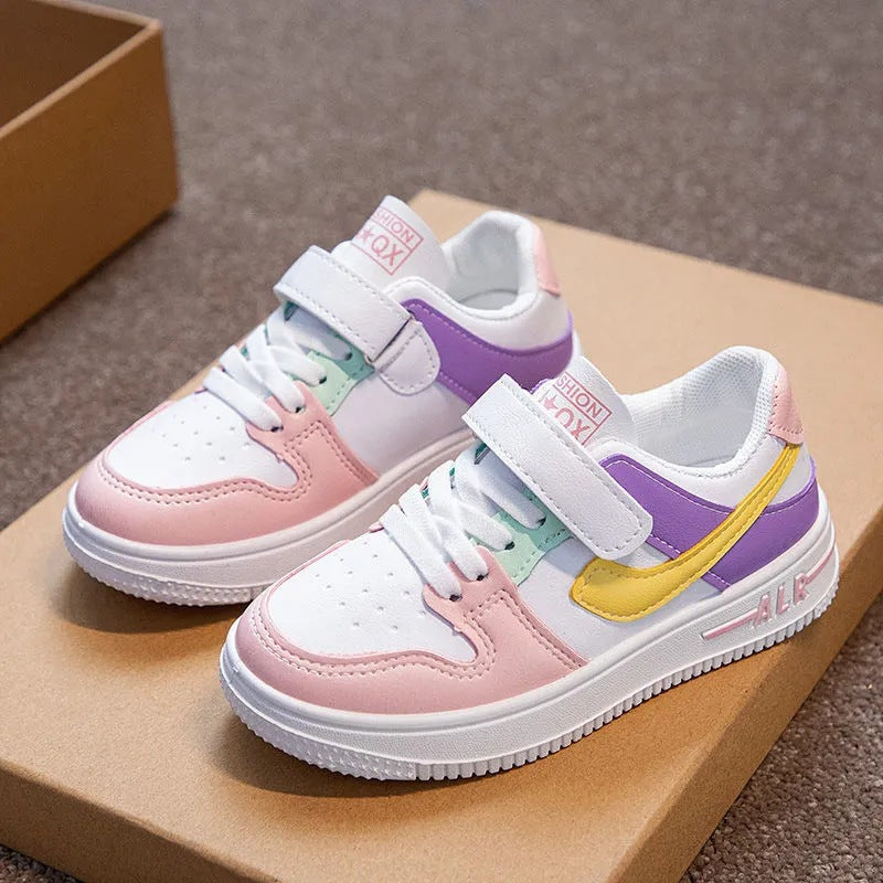 Damen Sportliche Kindersneaker mit verstellbarem Klettverschluss und rutschfester Sohle EB
