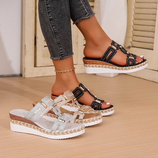 Damen Komfortable Riemensandalen mit trendigem Ketten-Design EB