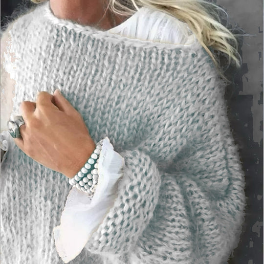 Damen Kurzgeschnitteter flauschiger Grobstrickpullover mit überschnittener Schulter EB