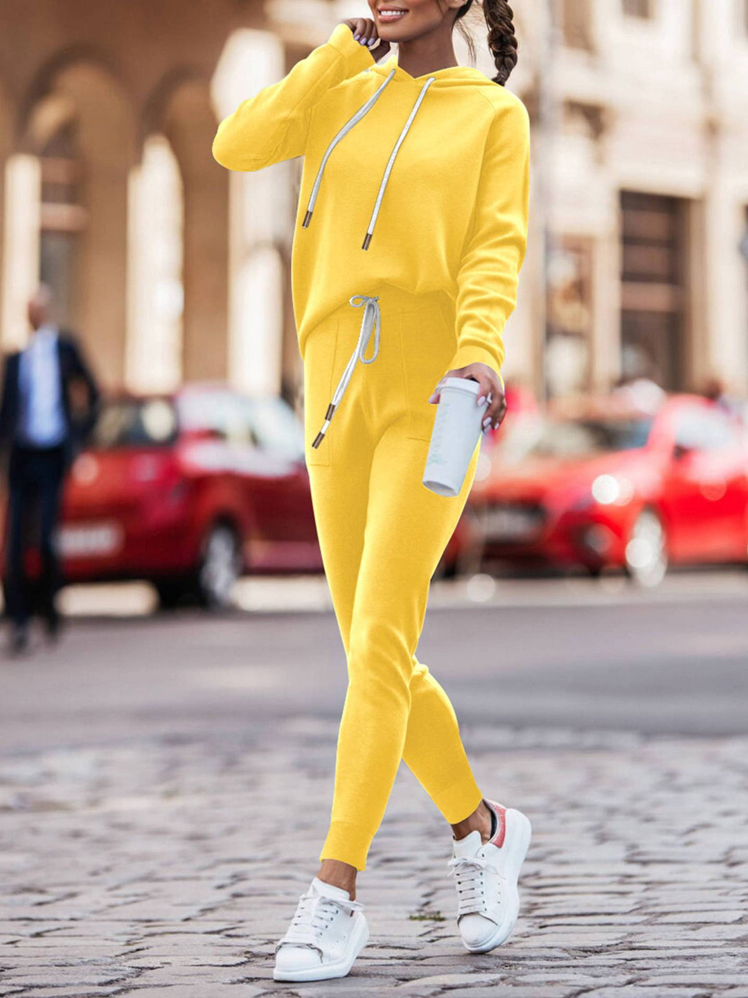 Damen Lässiges Kapuzenpulli- und schmalgeschnittenes Jogginghose-Set EB