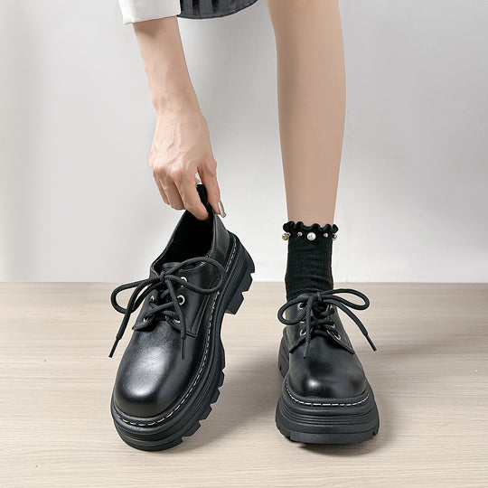 Damen Schnürschuhe mit robustem Plateau und stylishem Design EB
