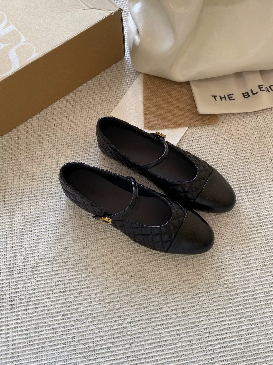 Damen Elegante Ballerinas mit dekorativen Riemchen und kunstvollem Obermaterial EB