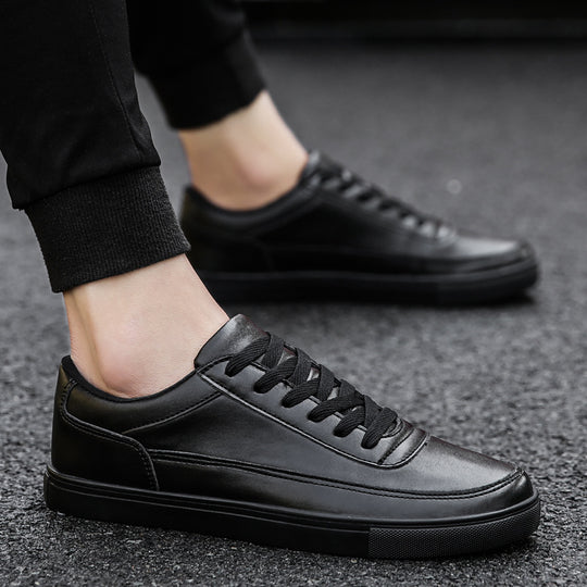 Herren Leder Sneakers mit minimalistischen Design und rutschfester Sohle EB