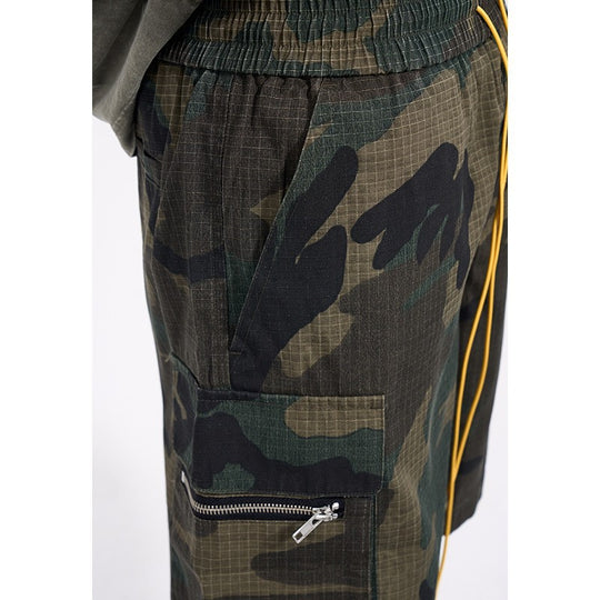 Herren nan Cargo-Shorts im Camouflage-Ripstop mit Elastikbund, Tunnelzug und Reißverschlusstaschen EB