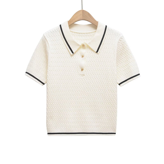 Damen Poloshirt mit strukturiertem Material und edlen Knopfdetails EB