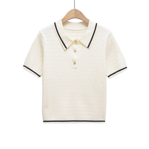 Damen Poloshirt mit strukturiertem Material und edlen Knopfdetails EB
