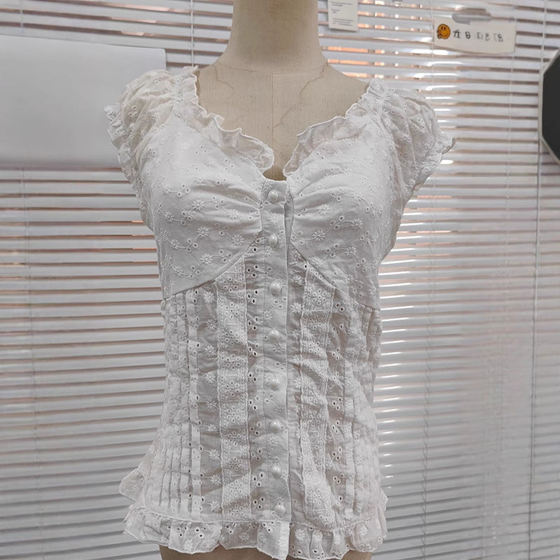 Damenbluse mit romantischem Rüschendesign und dekorativen Knopfdetails EB