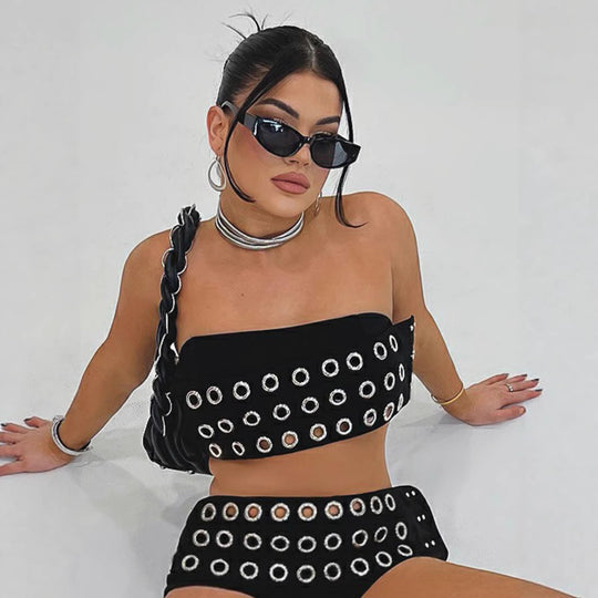 Damen Modische Shorts mit auffälliger Ösenverzierung EB