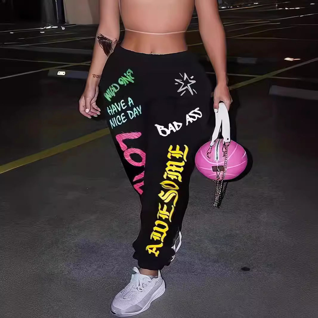 Damen lässige Jogginghose mit buntem Schrift-Design und elastischem Bund EB