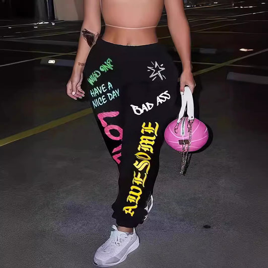 Damen lässige Jogginghose mit buntem Schrift-Design und elastischem Bund EB