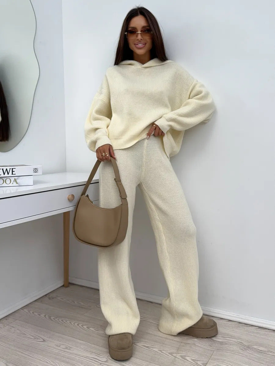 Damen elegantes kaschmirähnliches Strick-Set mit asymmetrischem Wasserfallkragen und fließender Palazzo-Strickhose Eichborn Berlin