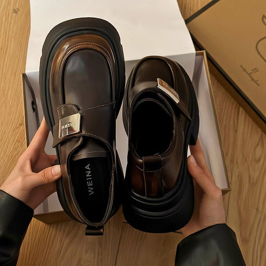 Damen elegante Loafers mit Metallakzent und robuster Sohle EB