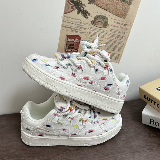 Damen Sneakers mit kreativem bunten Muster und bequemer Schnürung EB