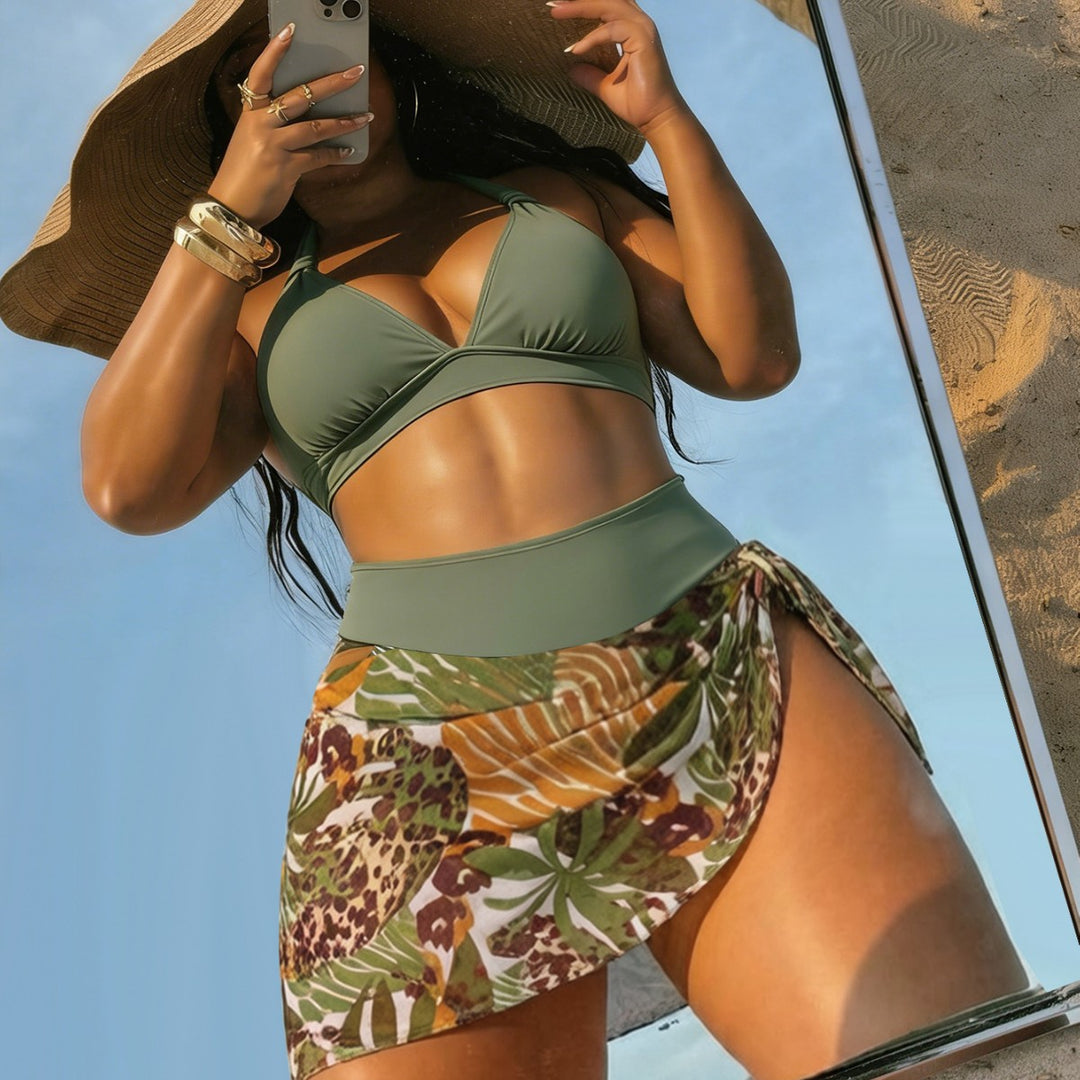 Damen Triangel-Bikini-Set mit Wickelrock und verstellbaren Trägern EB