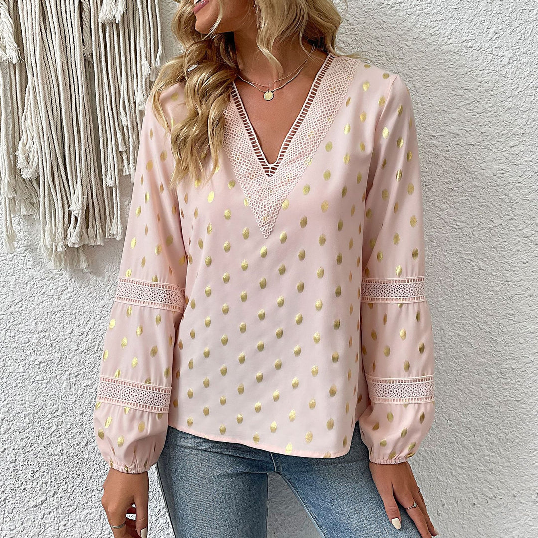 Damen Bluse mit V-Ausschnitt und feinem Lochmuster EB
