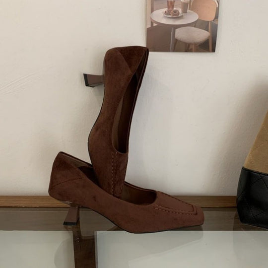 Damen elegante Slingback Pumps im Samt-Look EB