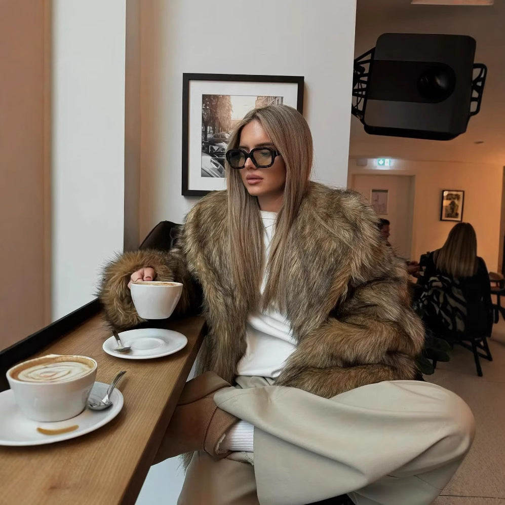 Damen Kuschelige Faux-Fur Jacke mit weichem Innenfutter EB