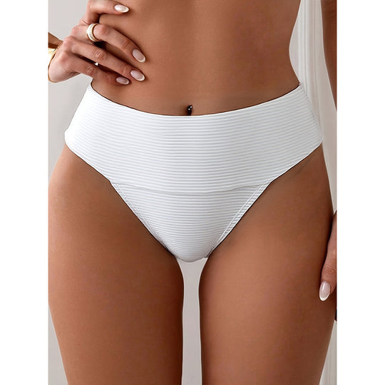 Damen Hochgeschnittener Bikinislip mit feiner Streifenstruktur EB