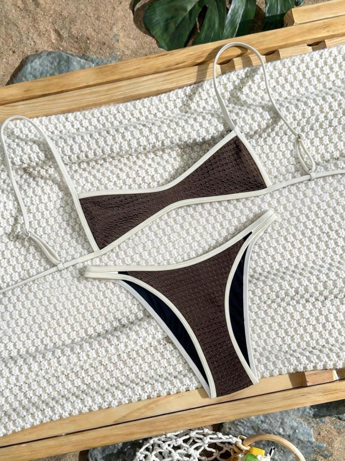Damen Zweiteiliger Bikini mit elegantem Streifenmuster EB
