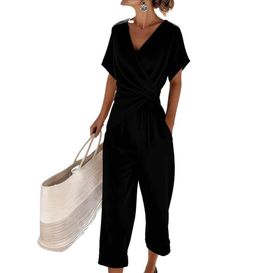 Damen Eleganter Jumpsuit mit Wickeloptik und breiten Beinen EB