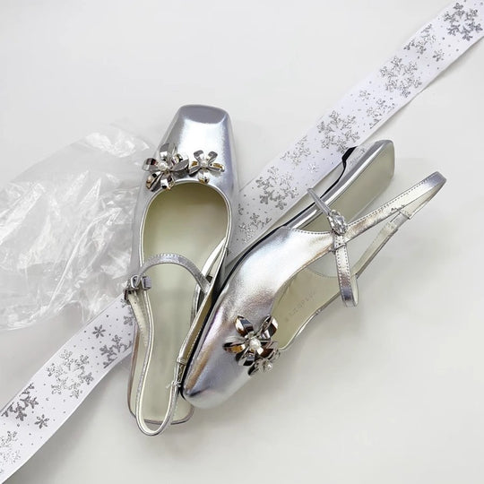Damen Slingback-Pumps mit glamourösem Blumenschmuck und stilvollem Design EB