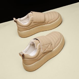 Damen trendige Slip-On Sneakers mit gepolsterter Oberfläche EB