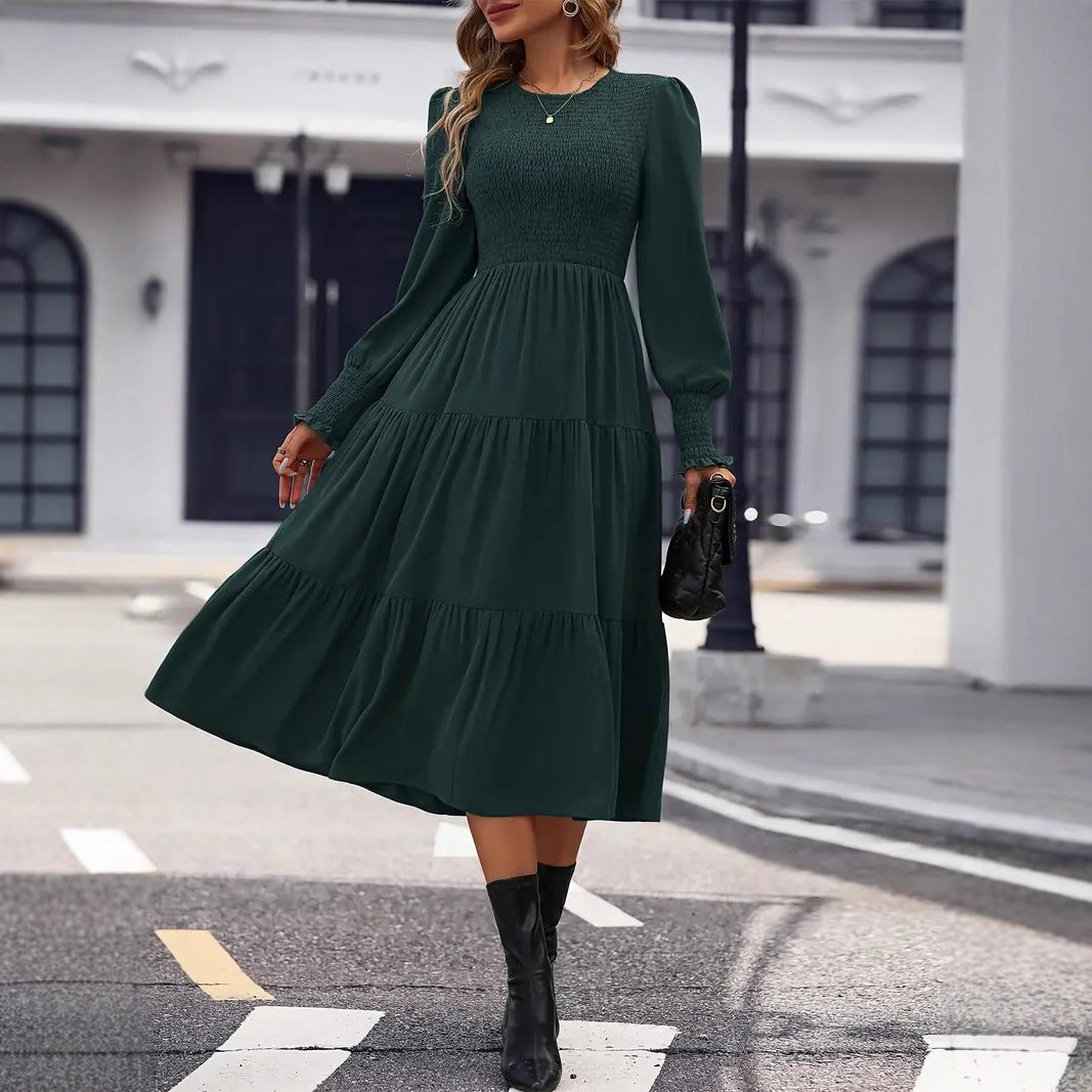 Damen Midi-Kleid mit aufwendigem Rüschensaum und figurbetontem Oberteil EB