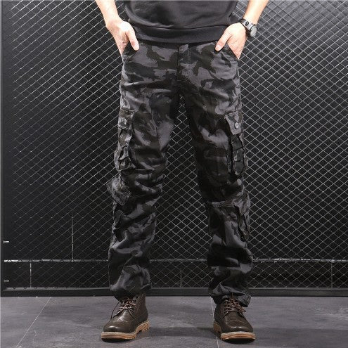 Herren Cargo-Hose mit multifunktionalen Taschen und modischem Camouflage-Design EB