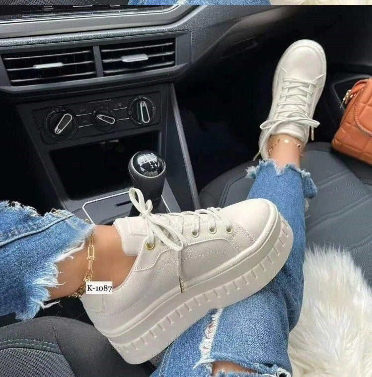 Damen modische Plateau-Sneaker mit glänzender Oberfläche und atmungsaktivem Innenfutter EB