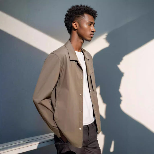 Herren modische Übergangsjacke mit praktischen Taschen und modernem Schnitt EB
