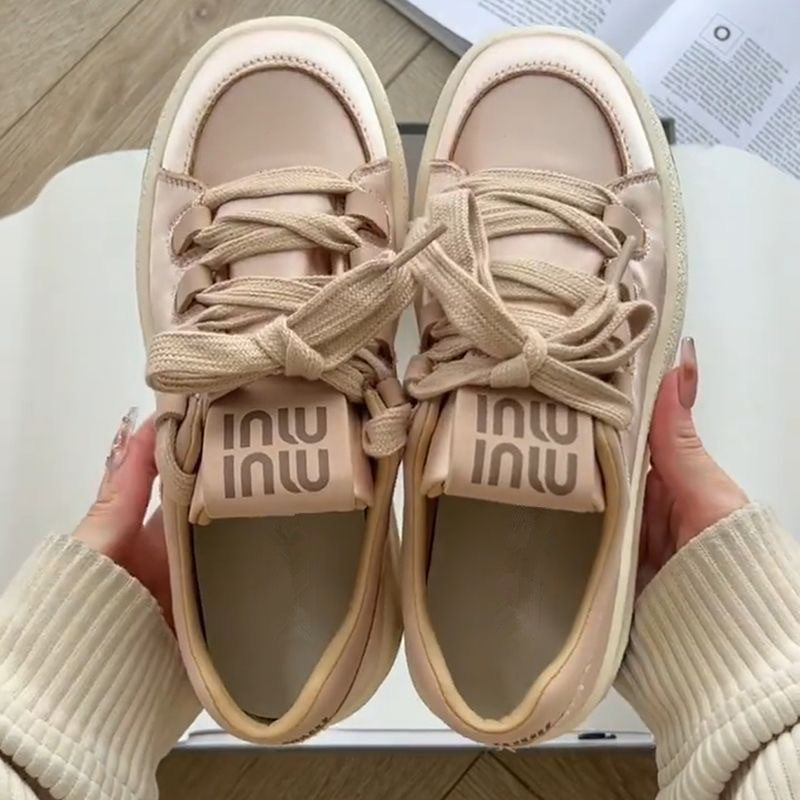Damen Bequeme Sneaker mit atmungsaktivem Obermaterial und modischem Design EB