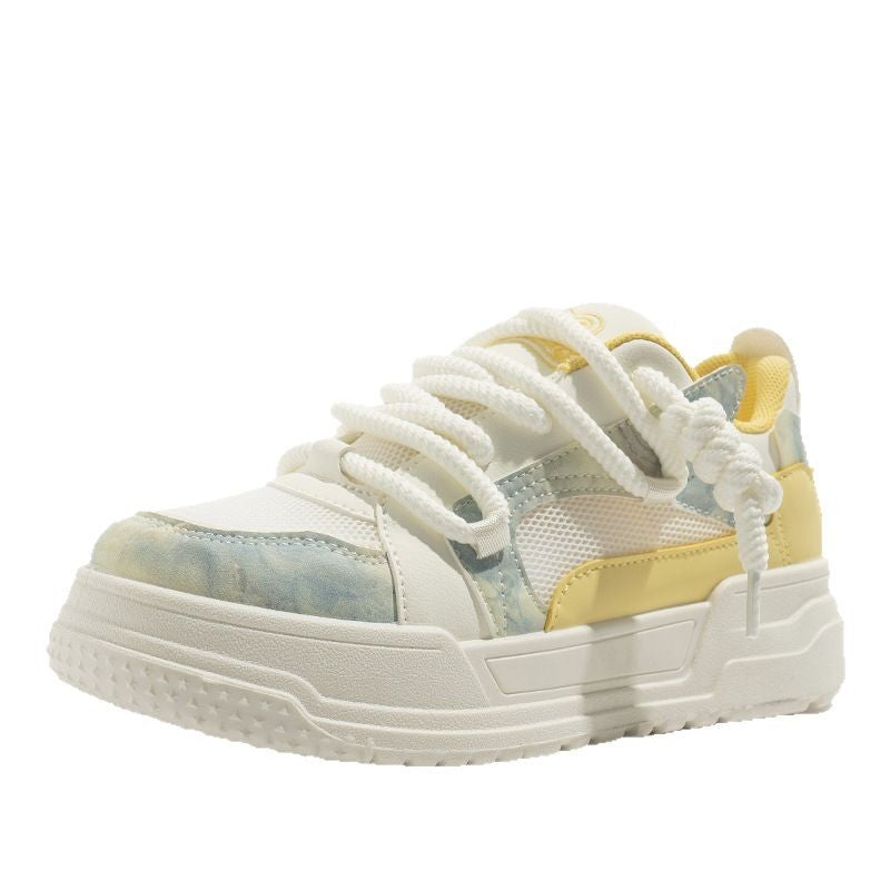 Damen Sportliche Sneakers mit atmungsaktiver Oberflächenstruktur und eleganter Gummisohle EB