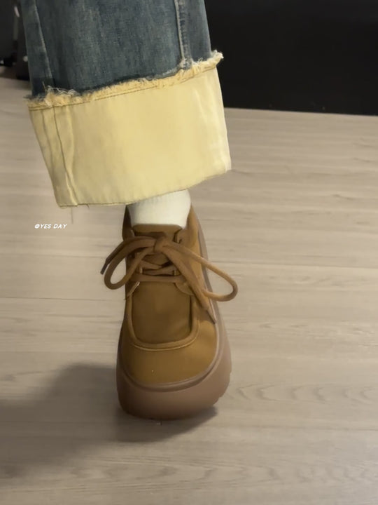 Damen Komfortable Sneaker mit modernem Design und extraleichter Sohle EB