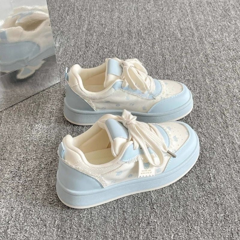 Damen Schnürsneaker mit verspieltem Design und dämpfender Sohle EB